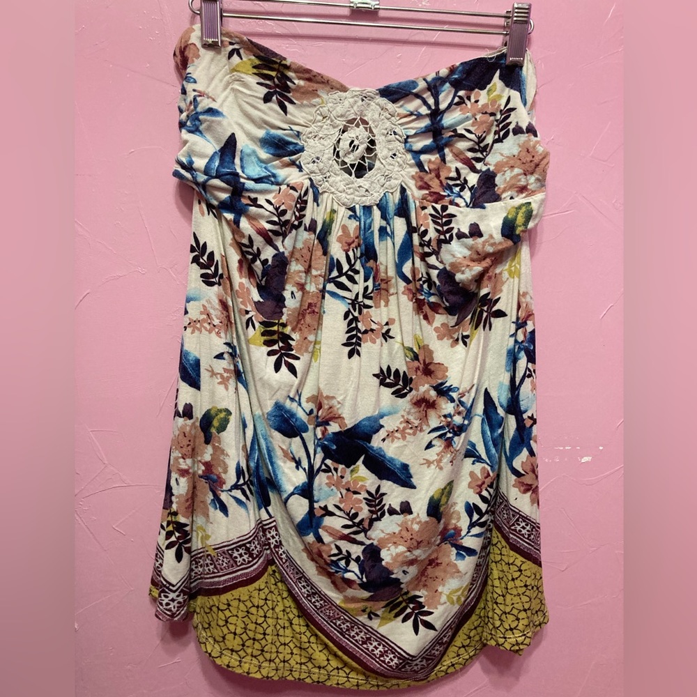 ☀️ Rue21 Size M/L Strapless Summer Top 💖